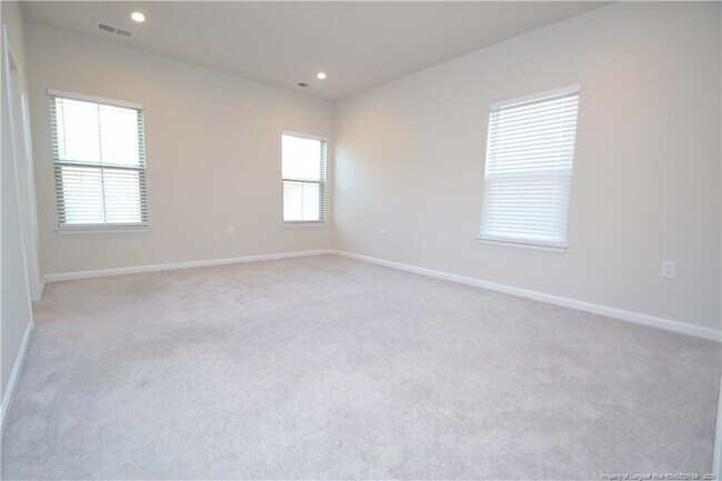 Building Photo - 1248 Channing Park Cir