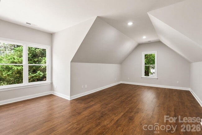 Building Photo - 3011 McKee Rd