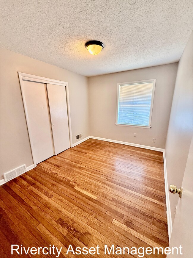 Building Photo - 5060 Childs Dr