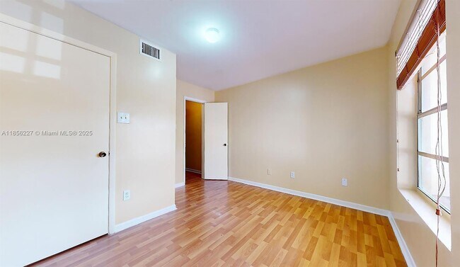Building Photo - 15315 SW 106th Terrace