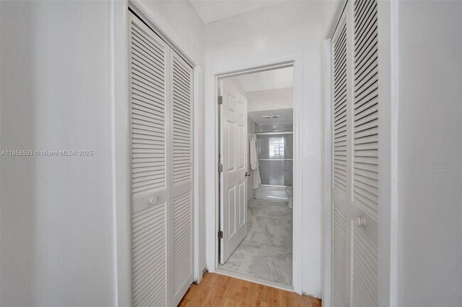 Building Photo - 1950 S Ocean Dr