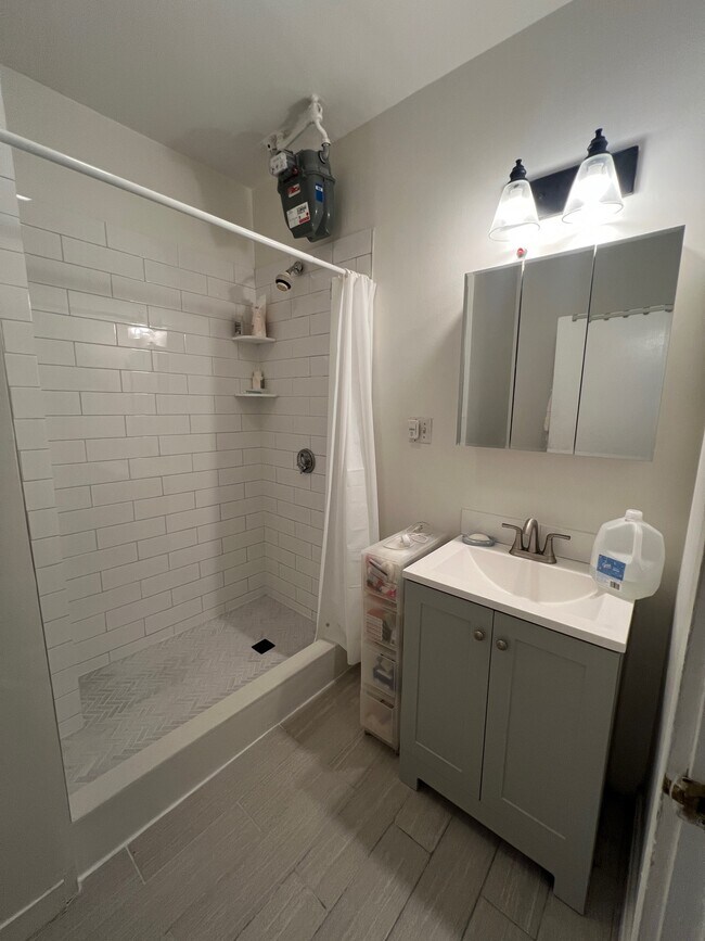 Building Photo - 38 Hemenway St