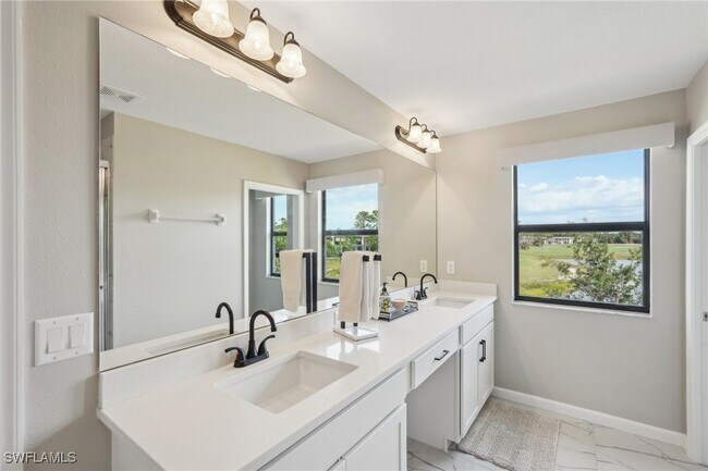 Building Photo - 26391 Bonita Fairways Blvd