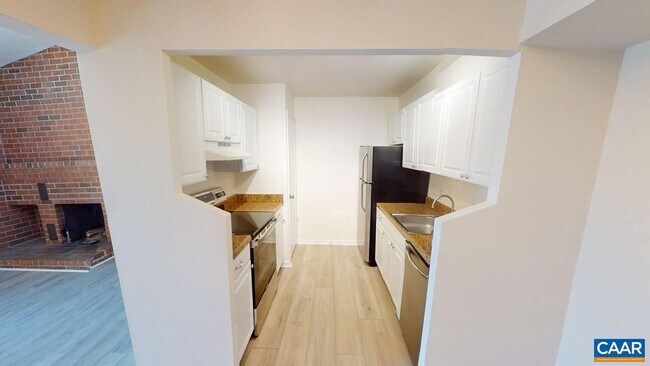 Building Photo - 111 Turtle Creek Rd