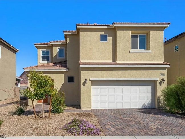 Building Photo - 2320 Stone Well Rd