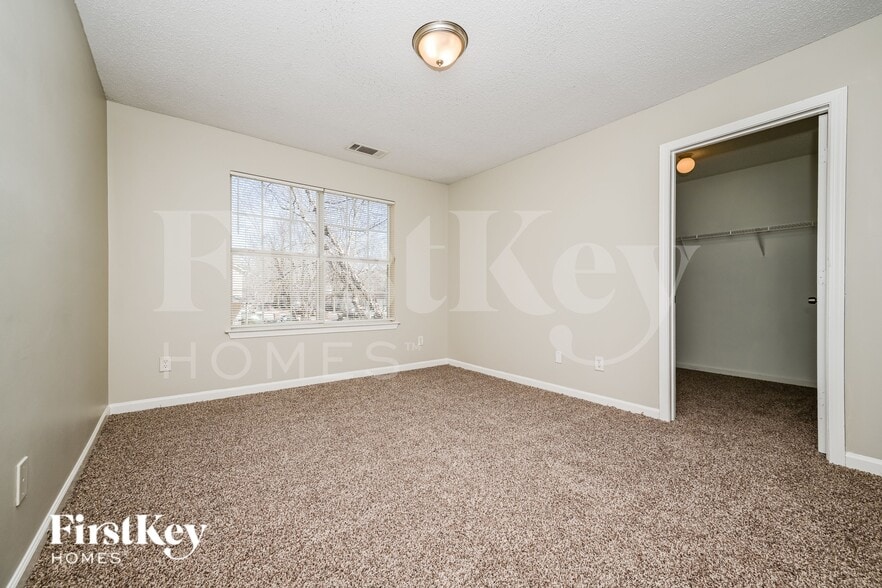 Building Photo - 2355 Brianna Dr