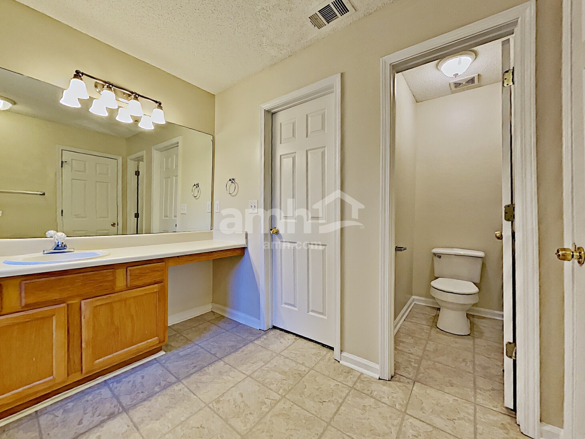 Building Photo - 4457 Grove Dr NW