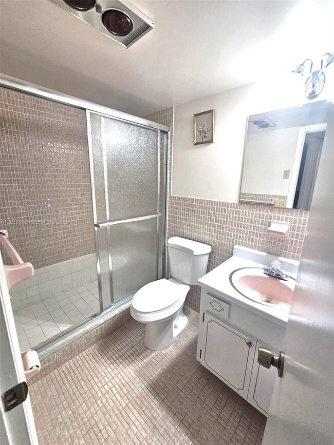 Building Photo - 2097 S Ocean Dr