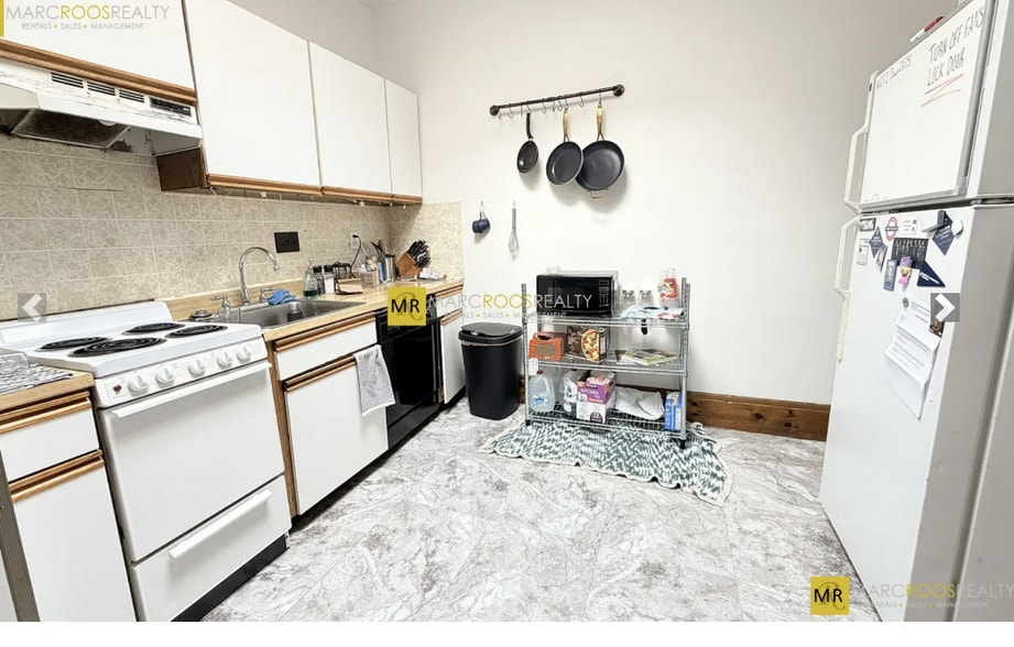 Building Photo - 17 Aberdeen St