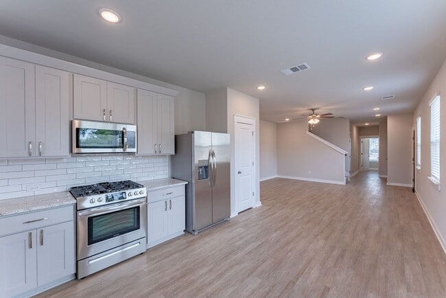 Building Photo - 2246 Rocoso Trl