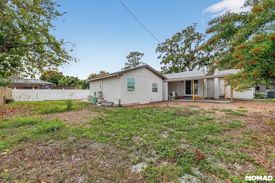 Building Photo - 7151 51st St N