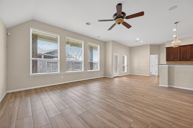 Building Photo - 18206 Florence Run Ln