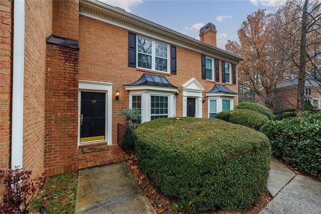 Building Photo - 125 Mt Vernon Cir