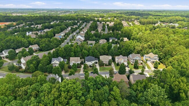 Building Photo - Welcome Home to 8626 Sagekirk Ct