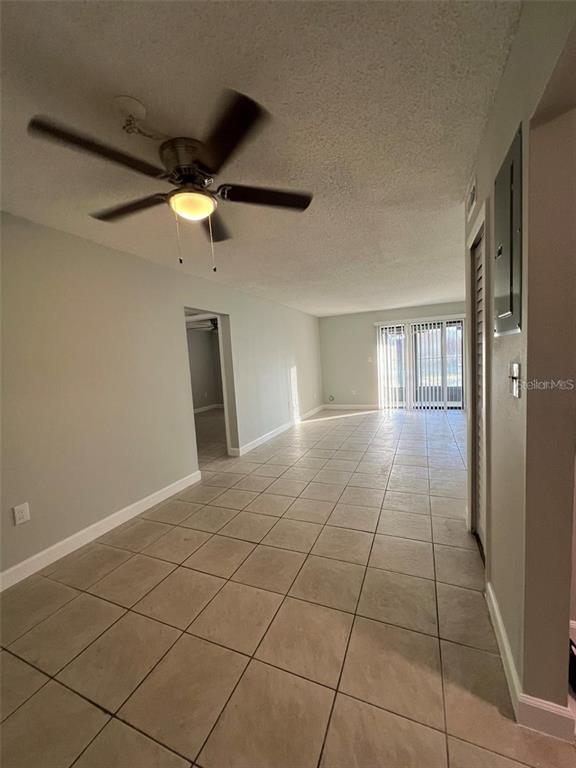 Building Photo - 306 Cherokee Ct