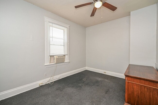 Building Photo - 2535 Vestry Ave