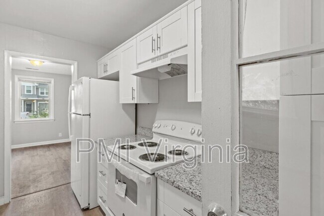 Building Photo - 3424 Argonne Ave