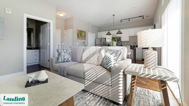 Building Photo - 41 E 9th Ave