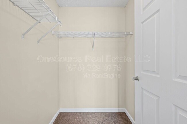 Building Photo - 1202 Fairington Club Dr