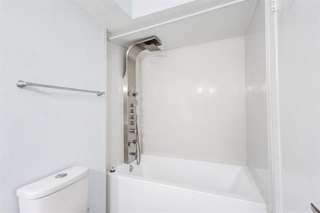 Building Photo - 12888 Montfort Dr