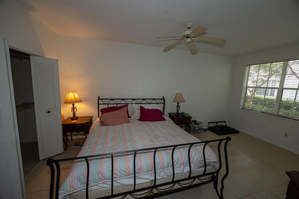 Building Photo - 781 SW 148th Ave