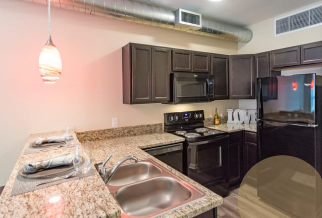 Building Photo - 946 Doctor M.L.K. Jr St