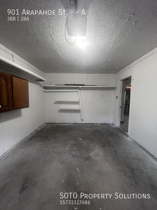 Building Photo - 901 Arapahoe Dr