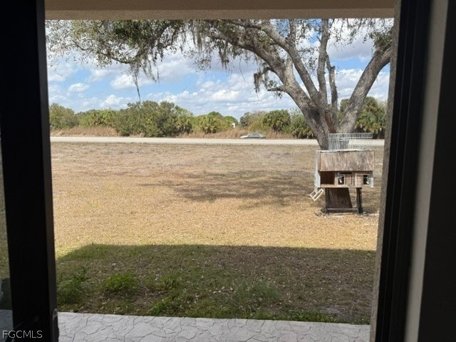 Building Photo - 6013 Acorn Cir