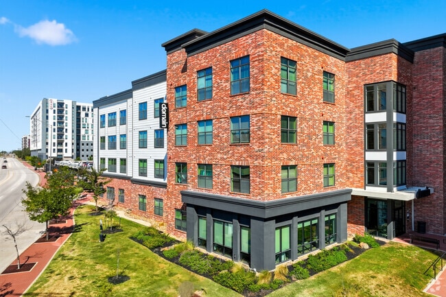 Building Photo - Domain Northgate