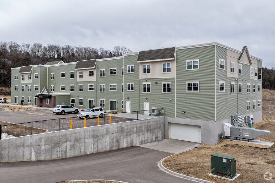 Building Photo - The Maxwell II