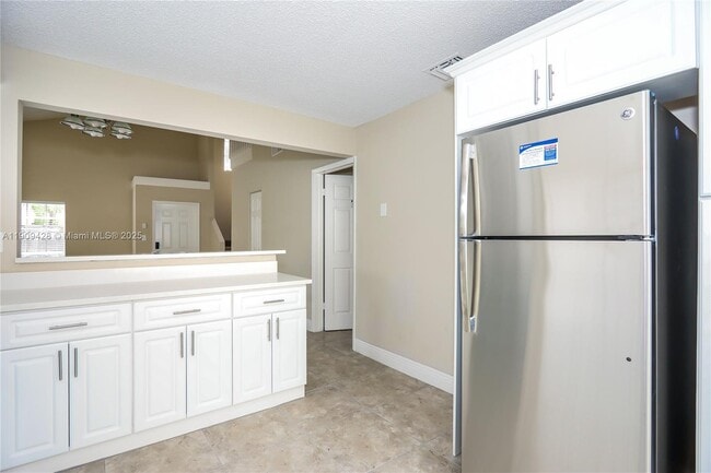 Building Photo - 18954 NW 63rd Ct Cir