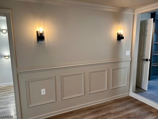 Building Photo - 51 Delaware St