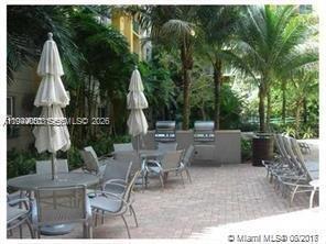 Building Photo - 6001 SW 70th St