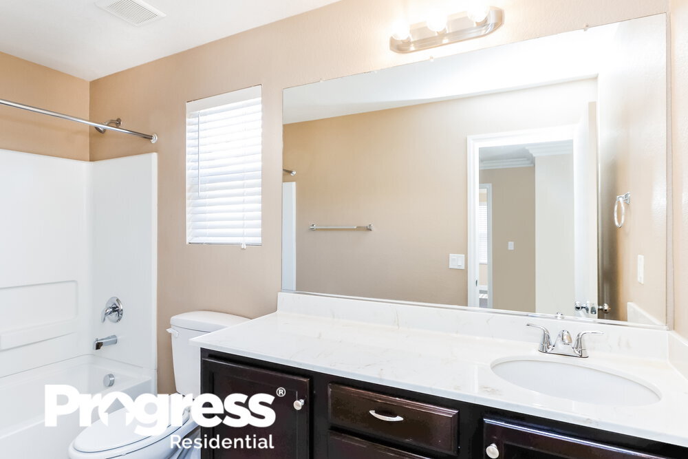 Building Photo - 8664 Bella Sparkle Ave