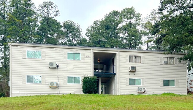 Building Photo - 531 Gresham Park Dr