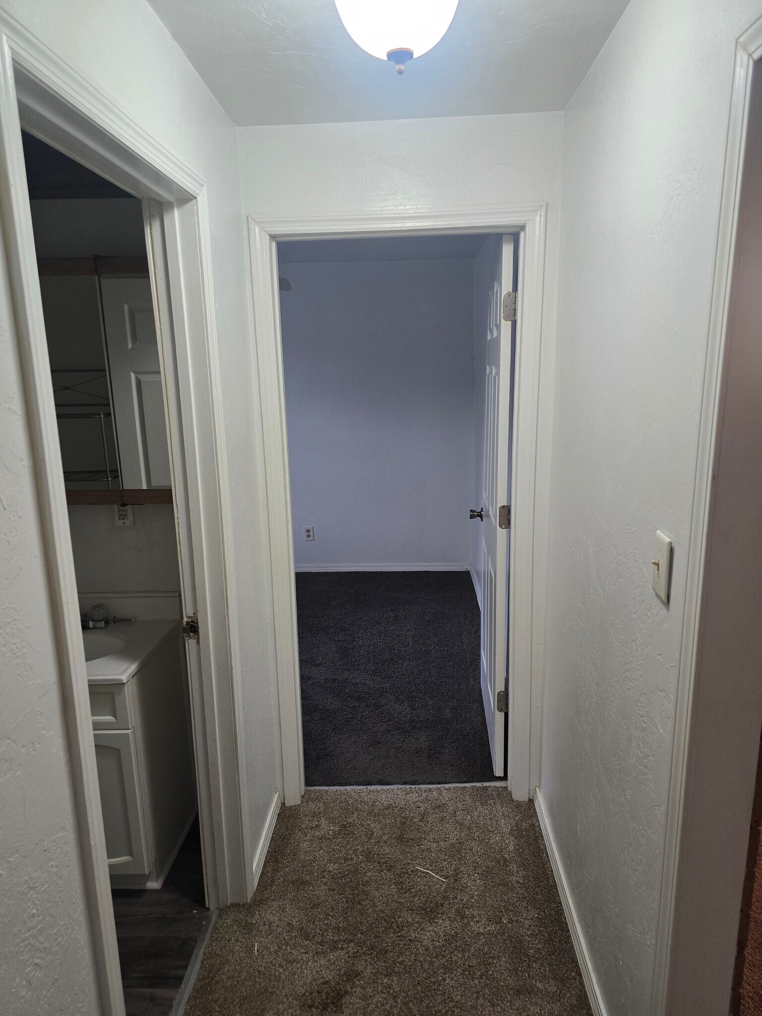 Building Photo - 1824 Park Rd