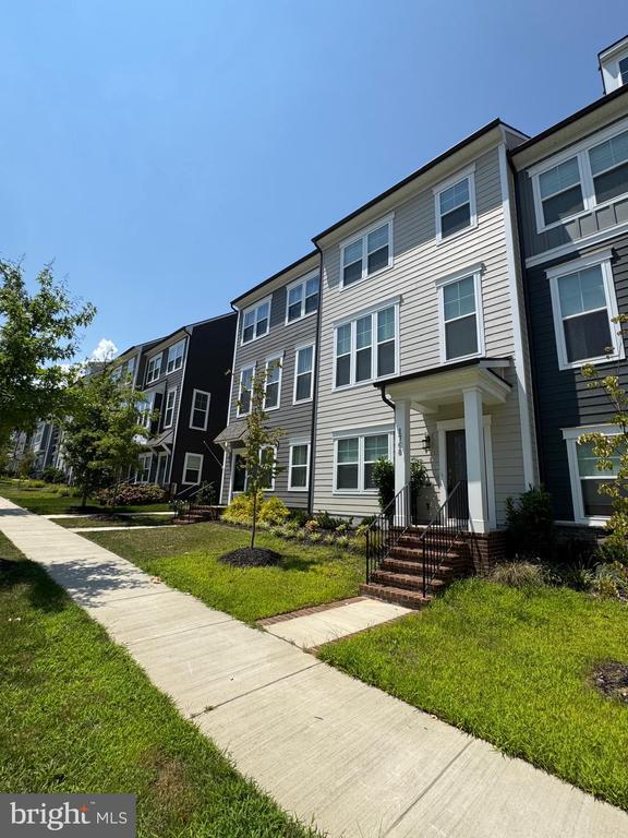 Building Photo - 1768 Hickory Wds Rd