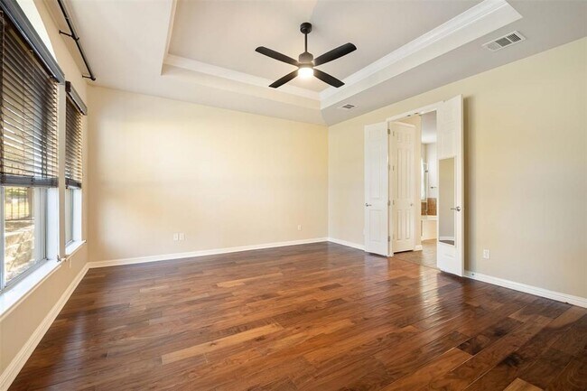 Building Photo - 15913 Spillman Ranch Loop