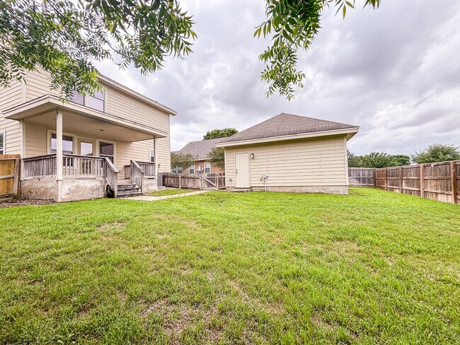 Building Photo - 1908 Tanger Ter