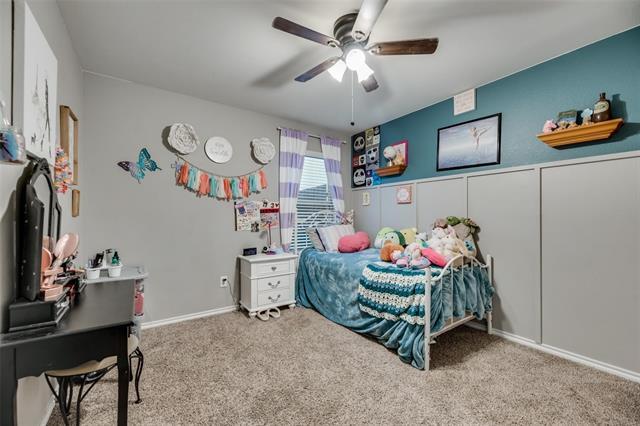 Building Photo - 315 Patina St