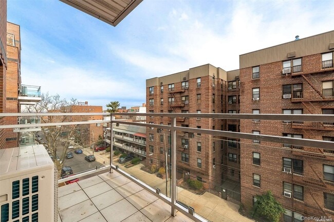 Building Photo - 94-11 65th Rd