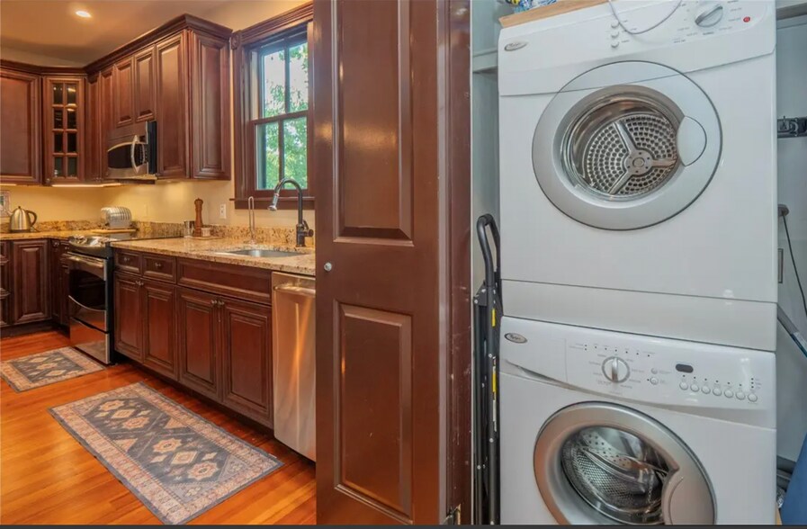 Building Photo - 17 Lincoln St