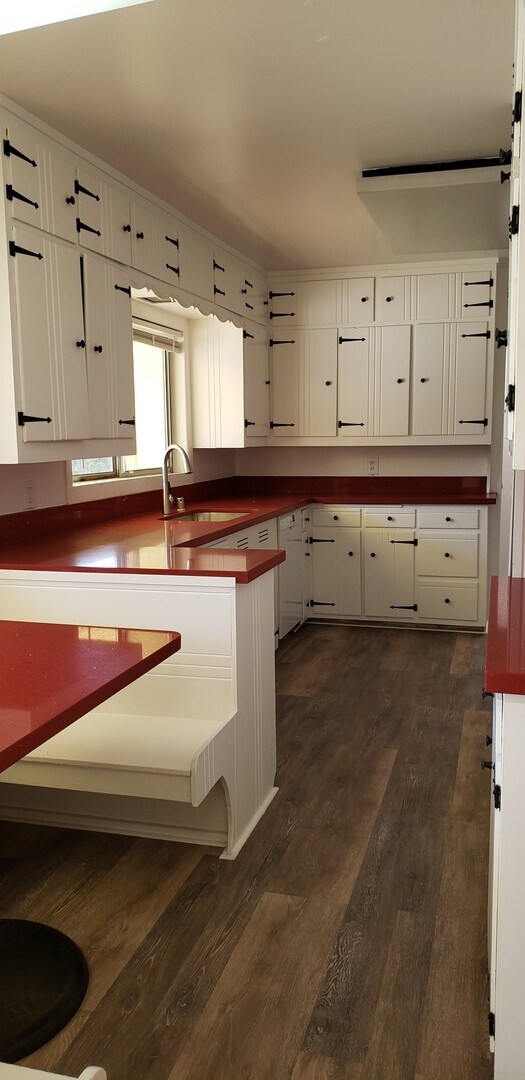 Building Photo - Excellent, Well Preserved and Restored 3 Bedroom Home - Available Soon!