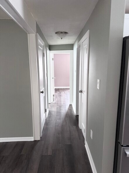 Building Photo - 119 Traister Dr