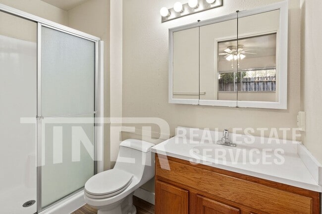 Building Photo - 9282 Corinthian Cir