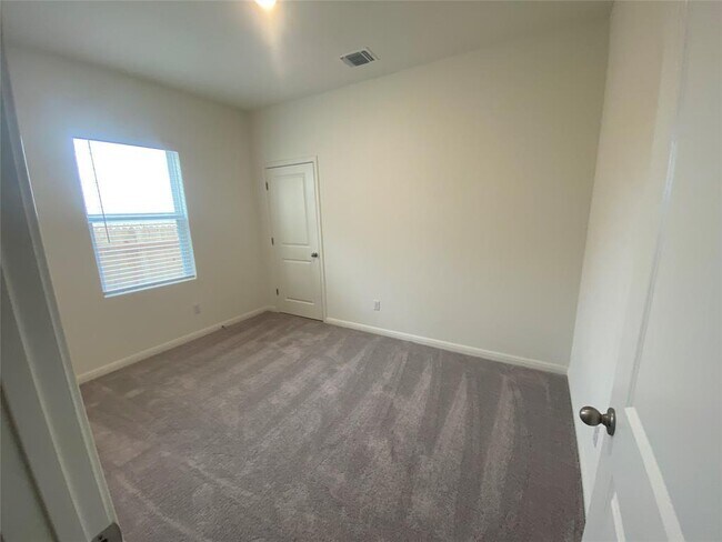 Building Photo - 505 Redfish Ln