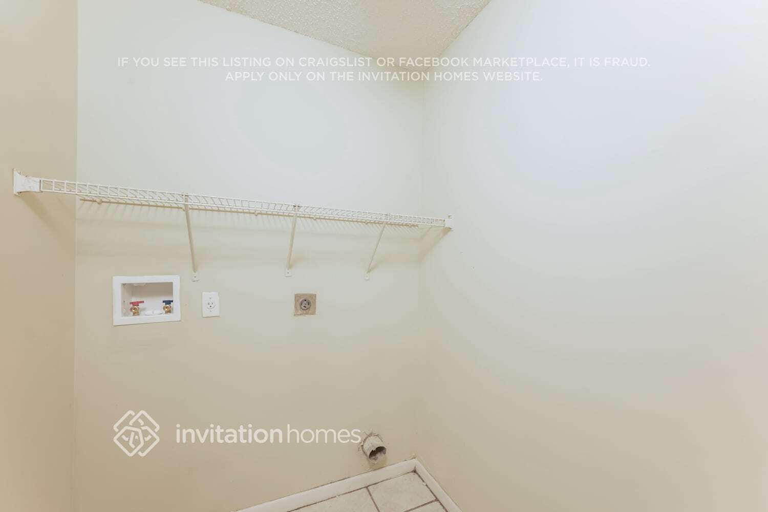Building Photo - 9648 Tavernier Dr