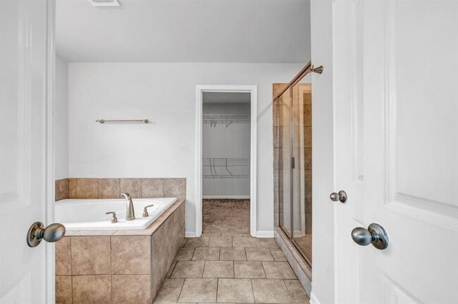 Building Photo - 4591 Grenadine Cir