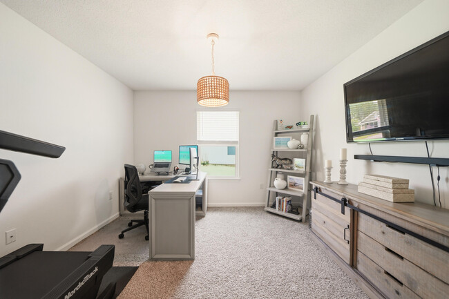 Building Photo - 289 Gray Owl Dr