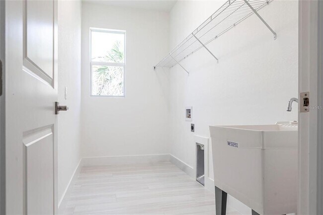 Building Photo - 1816 Braddock Ave